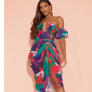 Multi Abstract Print Wire Detail Puff Sleeve Draped Midi Dress
 
Size: 8